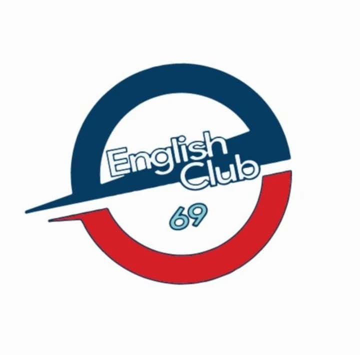 Logo English Club